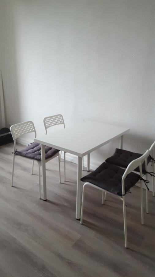 Monteurwohnung Bei Nina Zeitz Exterior foto