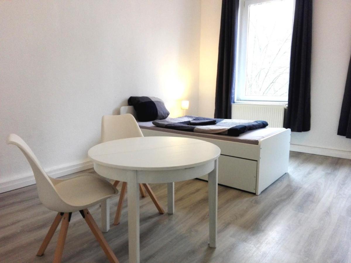Monteurwohnung Bei Nina Zeitz Exterior foto