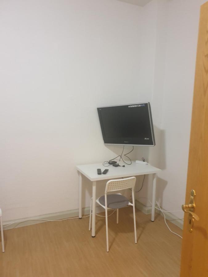 Monteurwohnung Bei Nina Zeitz Exterior foto