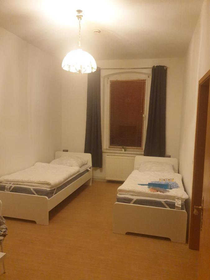 Monteurwohnung Bei Nina Zeitz Exterior foto
